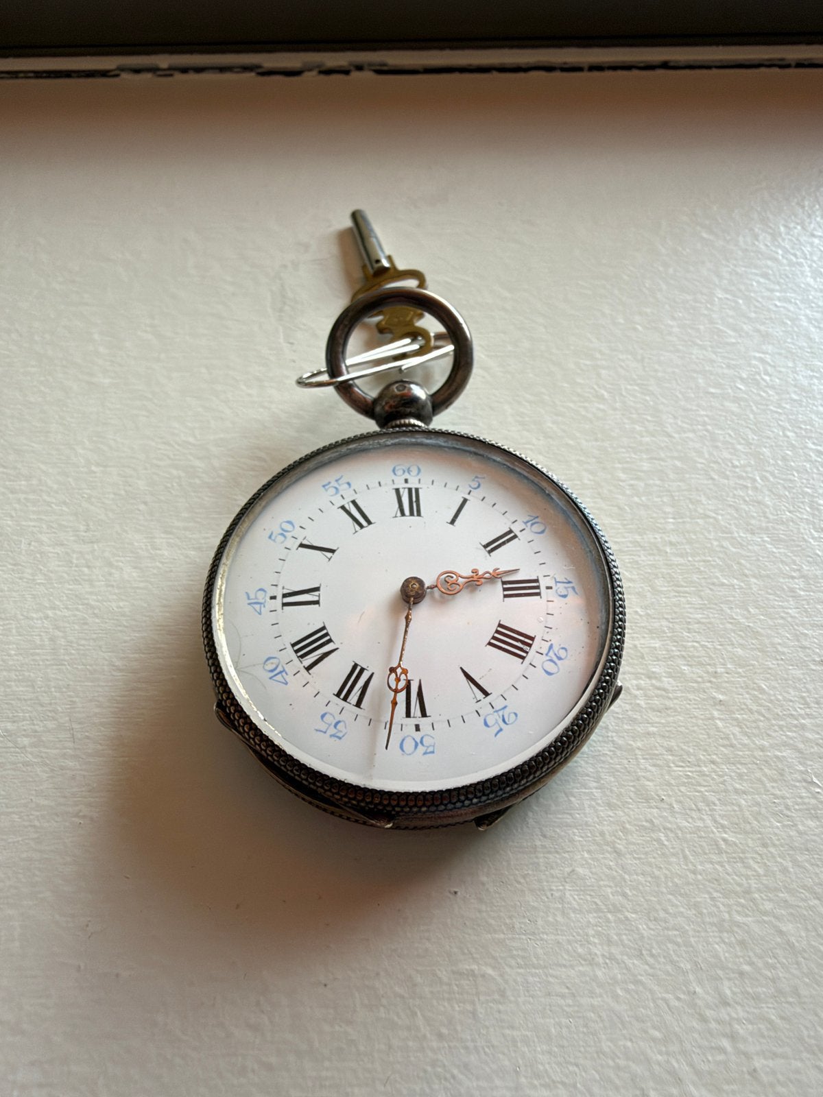 Cylindre huit rubis zakhorloge. Antiek., Bijoux, Sacs & Beauté, Autres marques, Avant 1900, Enlèvement ou Envoi, Montre de poche
