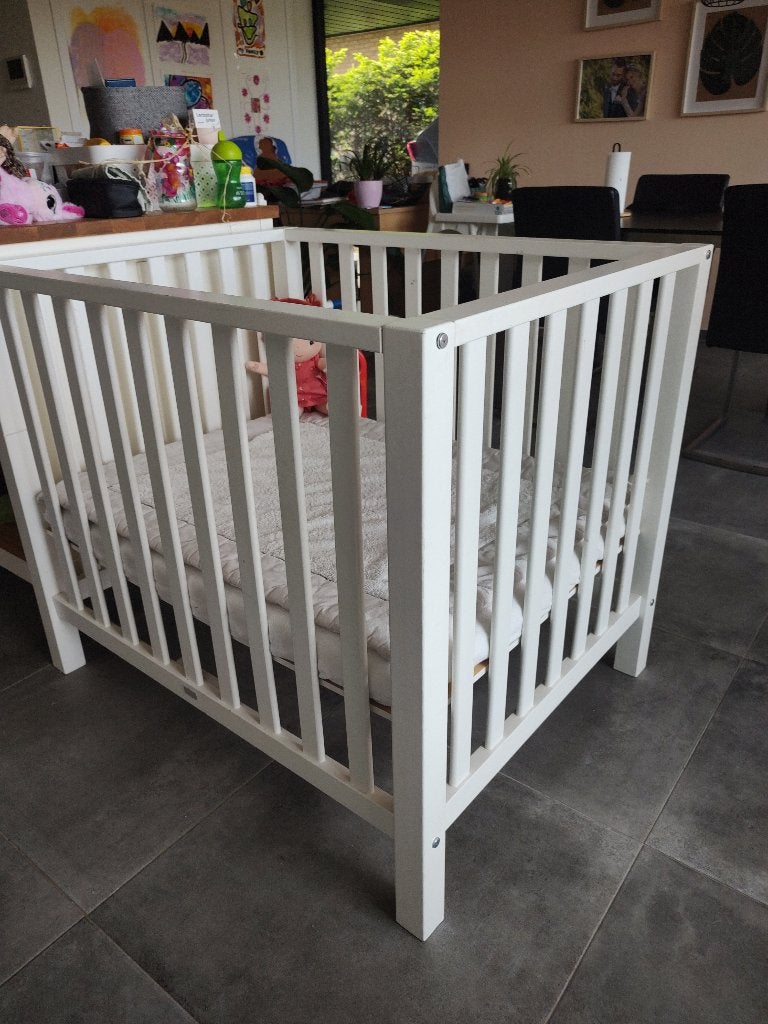 Baby box + matras + parklegger, Kinderen en Baby's, Ophalen, Gebruikt, Rechthoekig, In hoogte verstelbaar