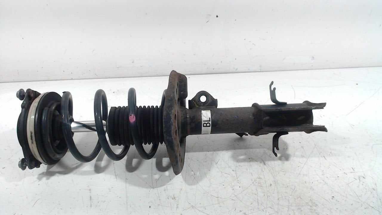 Veerpoot links voor Nissan/Datsun Pulsar, Onderdelen@venauto.nl, Van der Ven Autorecycling B.V., Gebruikt, Ettenseweg 76, 4706 PB Roosendaal, The Netherlands