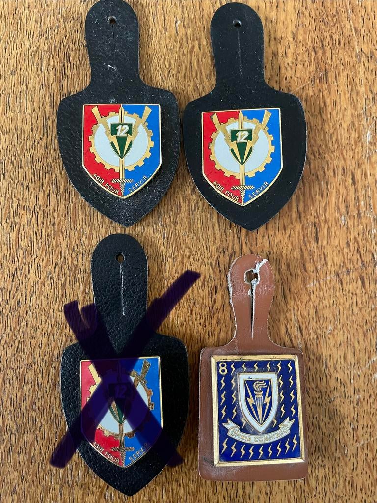 Cintres de poitrine ABL, Collections, Envoi, Armée de terre, Emblème ou Badge