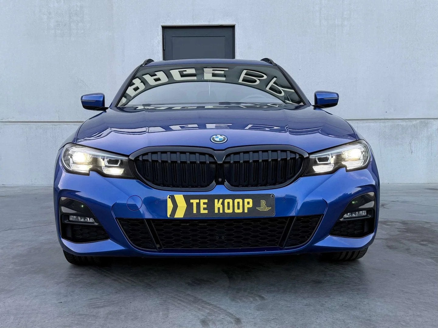 BMW 3 Serie 330 PHEV*M-SPORT*PANO*360CAMERA*COMFORT TOEGAN, Auto's, Automaat, 1998 cc, Gebruikt, Blauw