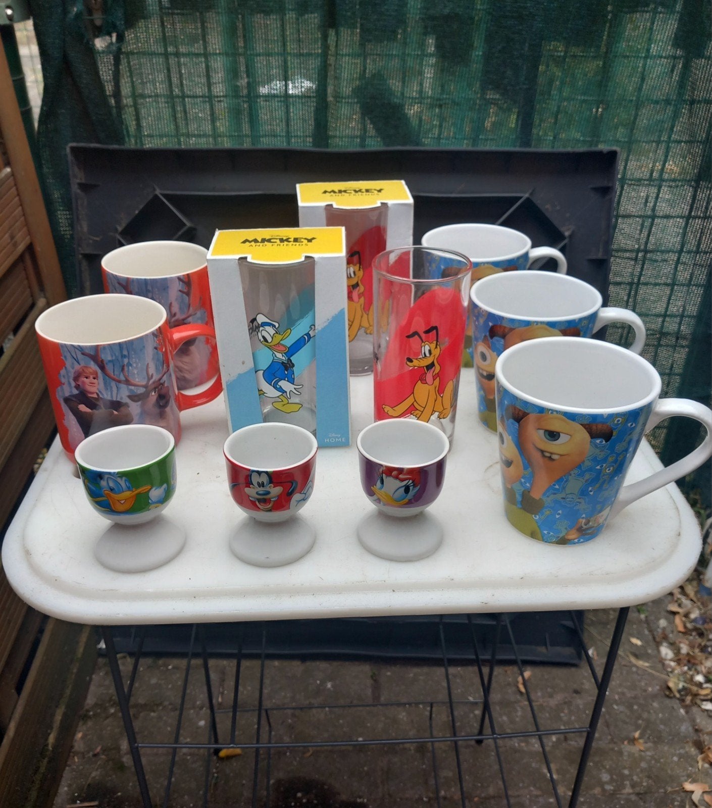 Disney mokken/ glazen alles 10€, Ophalen