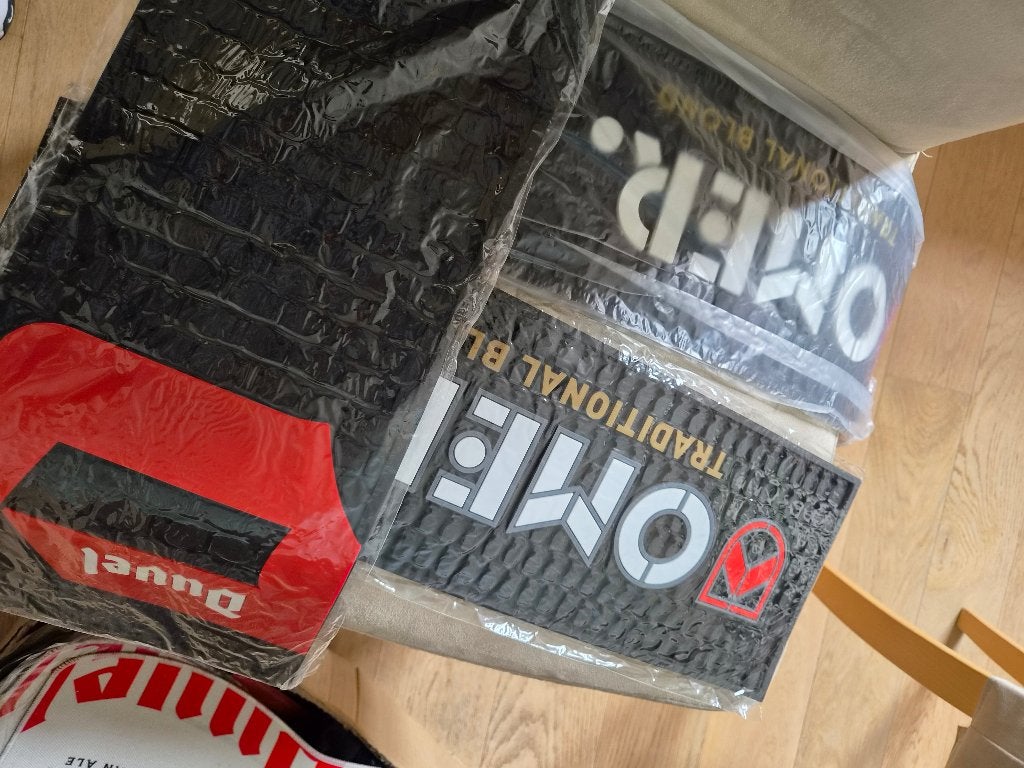 Rubber en stoffen toogmatten bieren, Verzamelen, Ophalen, Nieuw