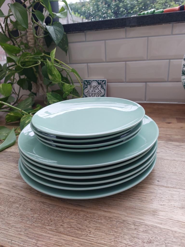 Set van grote en kleine borden muntgroen, Ophalen, Bord(en)
