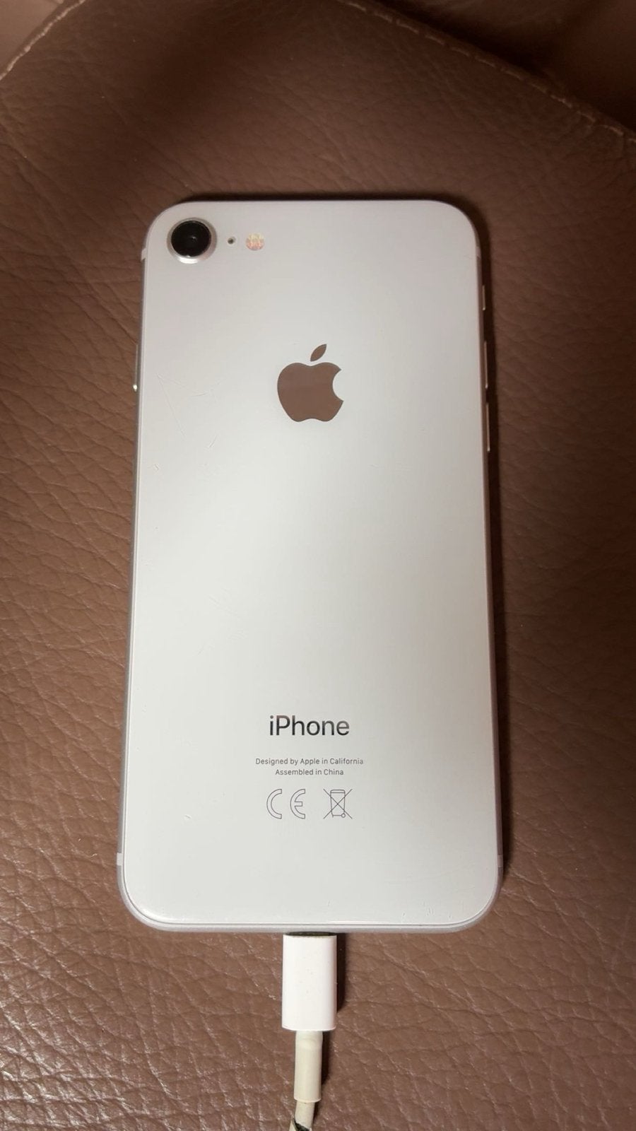 iPhone SE 2020 Blanc - Écran cassé, Enlèvement, Comme neuf, Blanc, IPhone SE (2020)