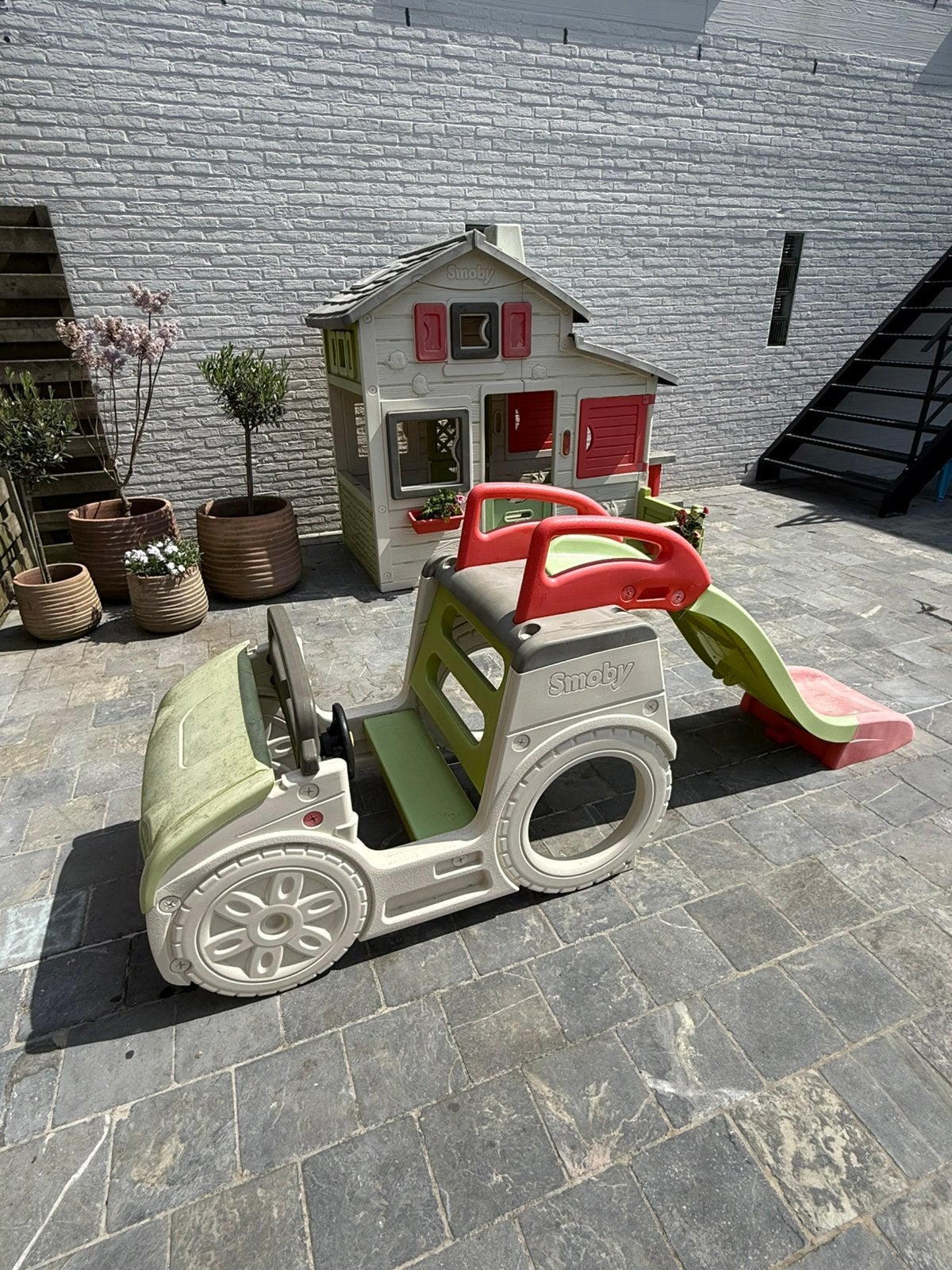 Smoby huisje + auto/glijbaan, Ophalen, Gebruikt, Overige typen