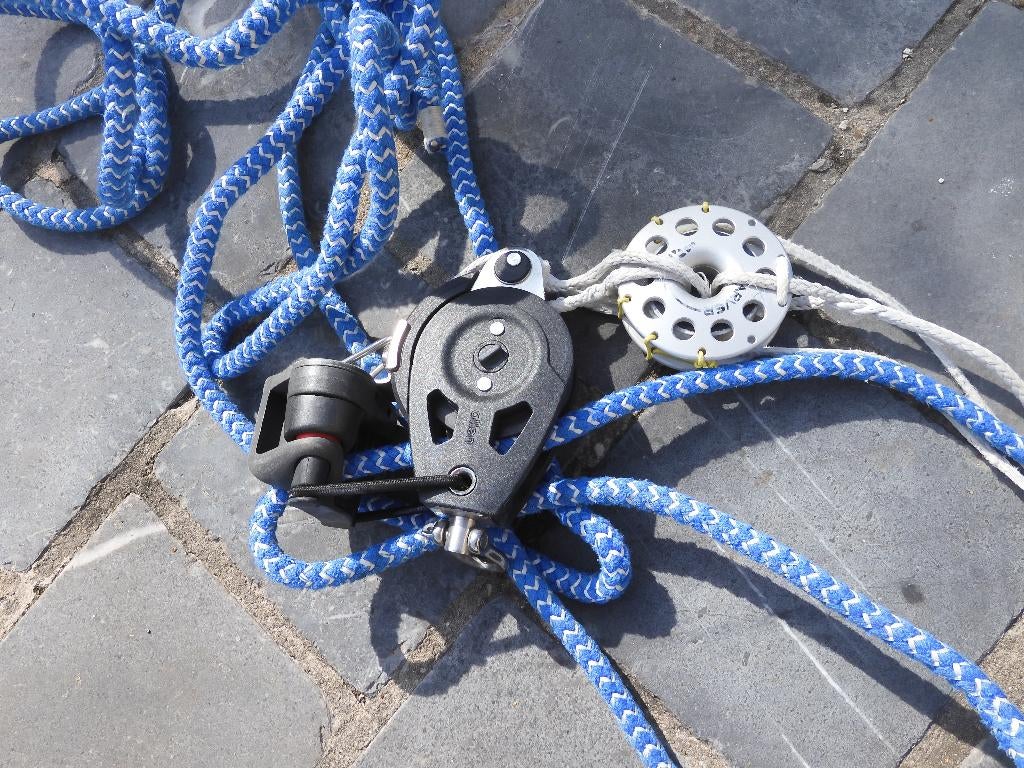 BOME POUR CATAMARAN MARQUE KARVER, Enlèvement, Comme neuf, Autres types