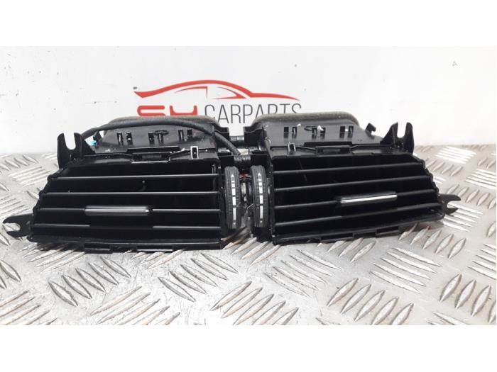 Luchtrooster Dashboard van een Mercedes C-Klasse, Gebruikt, -, Ophalen of Verzenden, -