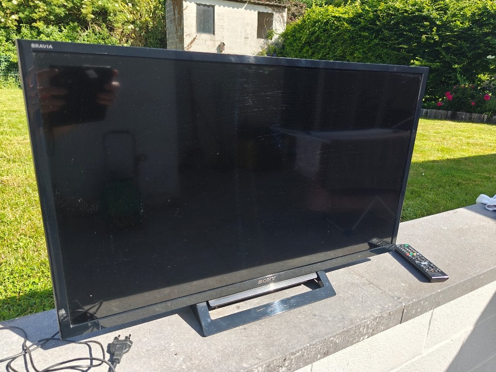 TV Sony 32" Full HD KDL-32R410B –  Télécommande incluse, Comme neuf, Enlèvement, Sony, Full HD (1080p)