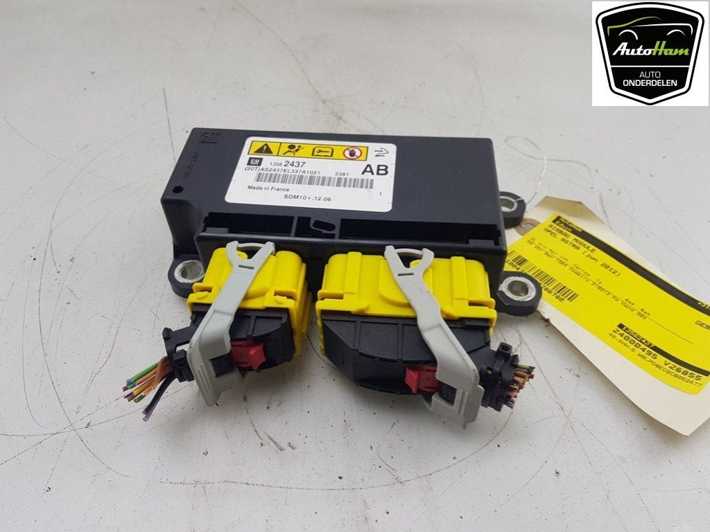 COMPUTER AIRBAG Astra J Sports Tourer (PD8 / PE8 / PF8), Gebruikt, Opel, Opel Automobile GmbH, Kontakt-opel@opel.com
