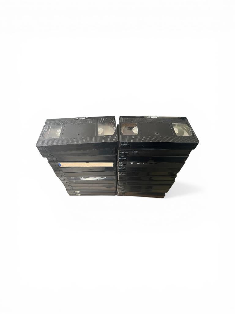 24x VHS banden met opnames uit de jaren 90, Cd's en Dvd's, VHS | Film, Vanaf 9 jaar, Verzenden, Gebruikt, Overige genres