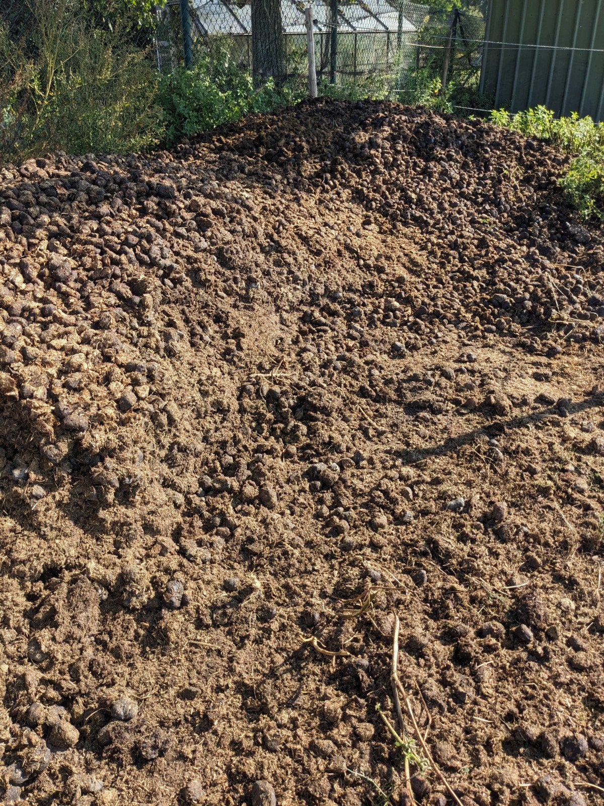 GRATIS paardenmest, Tuin en Terras, Aarde en Mest, Ophalen