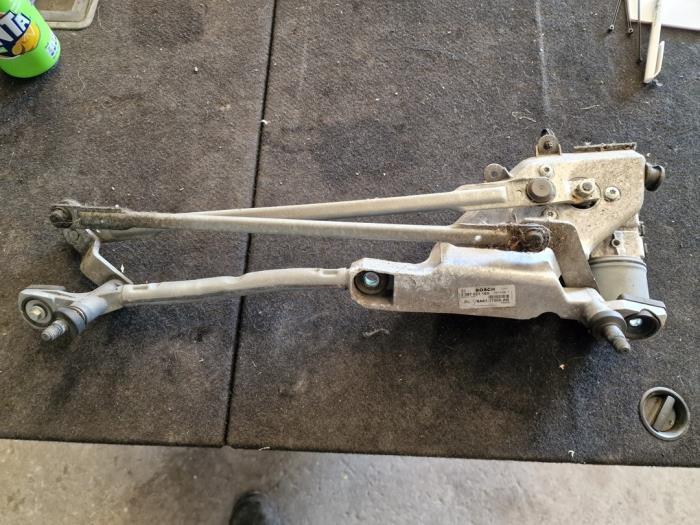 Moteur + mécanique essuie-glace d'un Ford Fiesta, Enlèvement ou Envoi, 3 mois de garantie, Utilisé, Ford