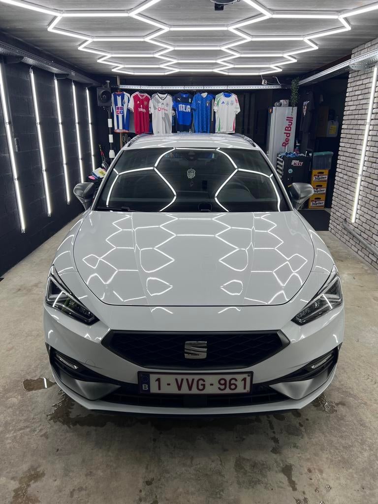 Seat leon sportstourer fr styling, Autos, Seat, Particulier, Leon, ABS, Caméra de recul, Phares directionnels, Régulateur de distance