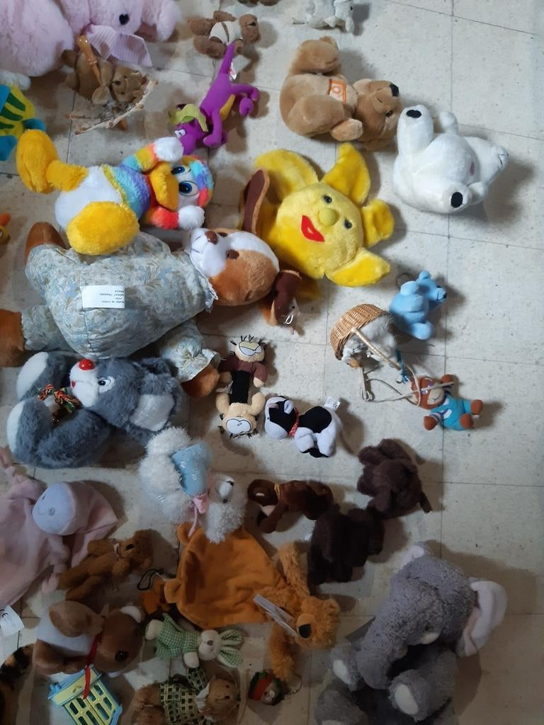 Diverses peluches, Enlèvement ou Envoi, Utilisé