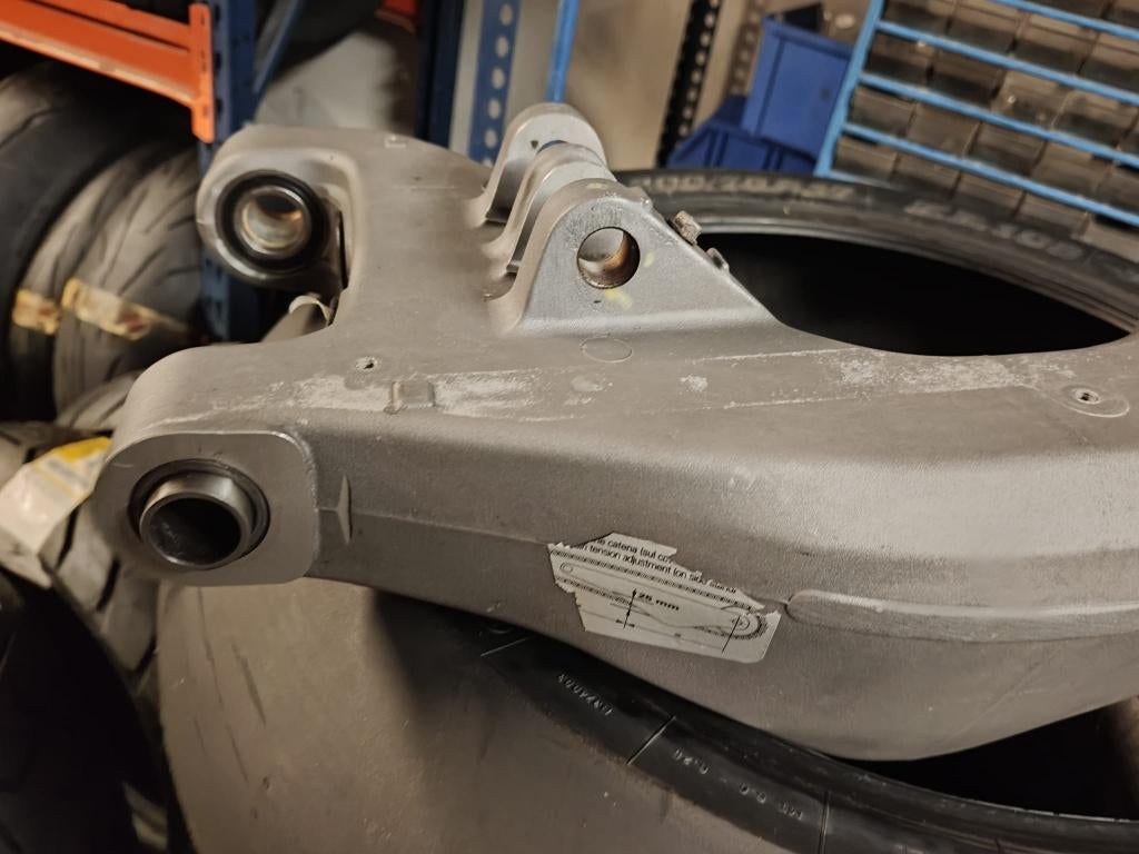 BRAS OSCILLANT DUCATI 916-748-996-998, DUCATI, Enlèvement ou Envoi, Utilisé, Jackierogier@outlook.be