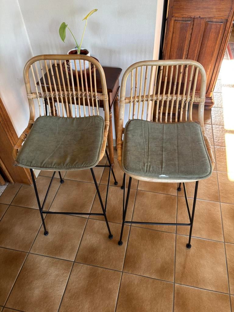 2 rieten barkrukken, Huis en Inrichting, Barkrukken, Ophalen, Zo goed als nieuw