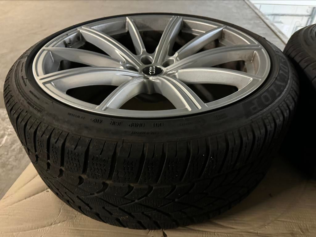 Pneus d'hiver Audi RS6 avec jantes 21 pouces d'origine., Autos : Pièces & Accessoires, Pneus & Jantes, Pneu(s), Pneus hiver, 21 pouces