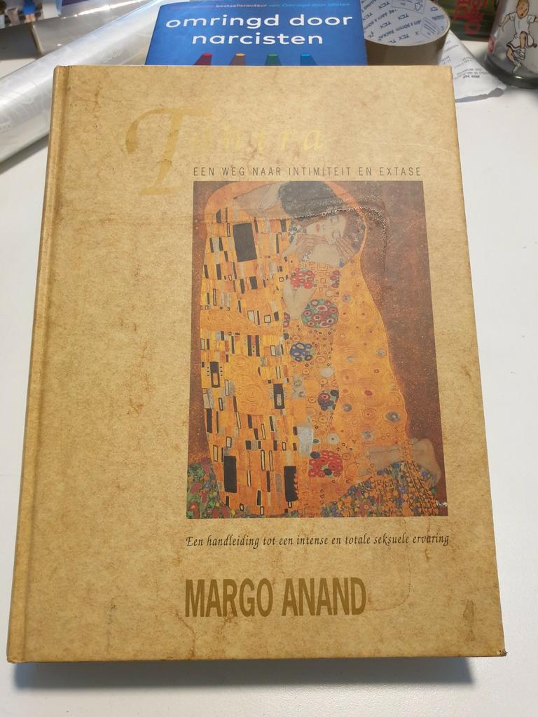MARGO ANAND : TANTRA weg naar intimiteit en extase HC 1993, Ophalen of Verzenden, Zo goed als nieuw