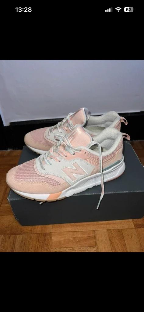 Chaussures new balance, Enlèvement, Comme neuf