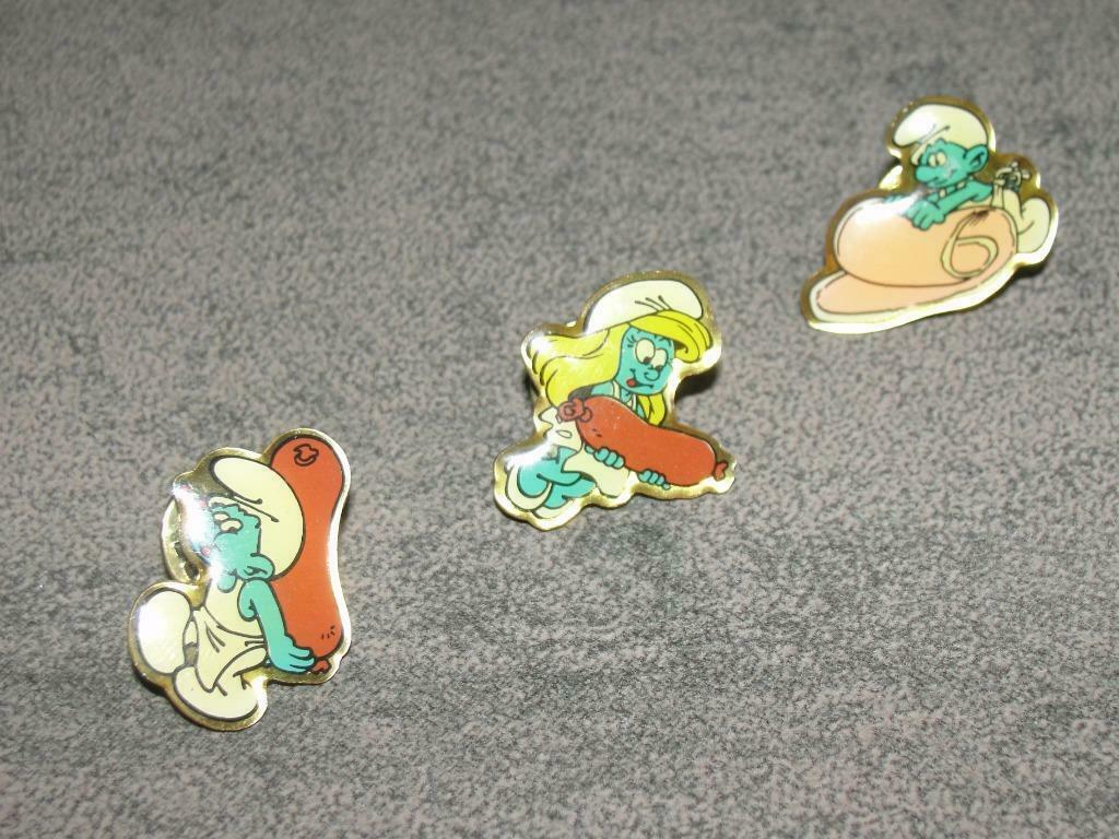 3 épingles Les Schtroumpfs / Peyo, Enlèvement ou Envoi, Comme neuf, Figurine, Insigne ou Pin's