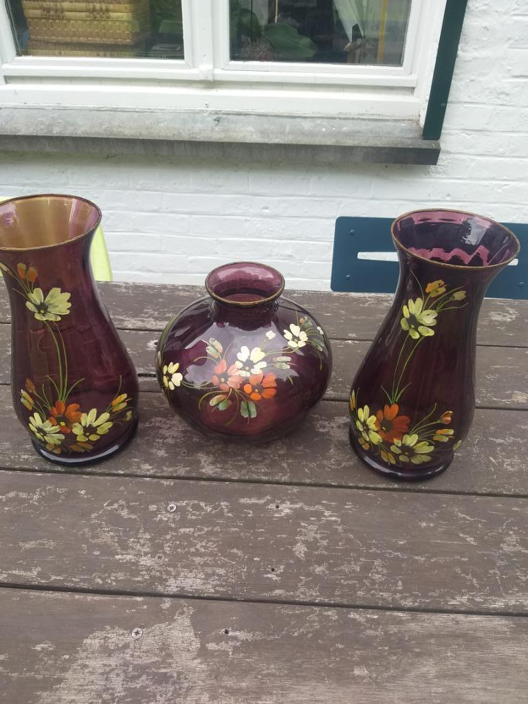 VASES ANCIENS PEINTS MAIN, Enlèvement