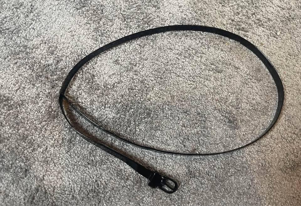 Zwarte dunne riem 104 cm, Vêtements | Femmes, Ceintures, Neuf, Enlèvement ou Envoi, 100 cm ou plus, Ceinture