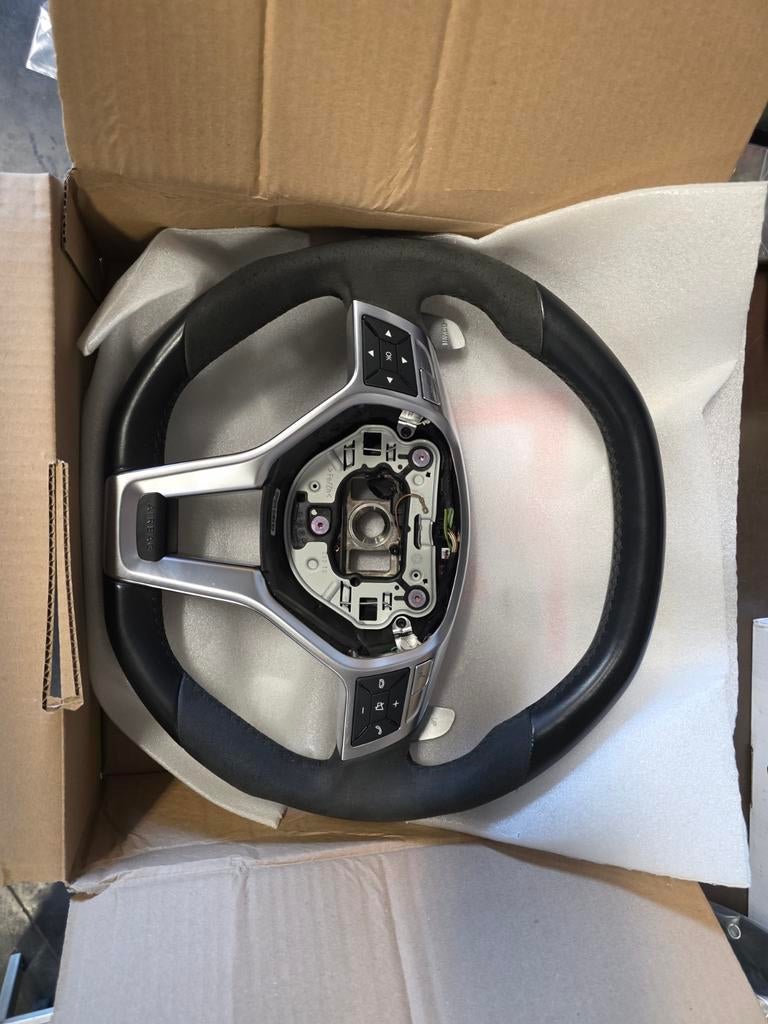 Volant performant W204 C63 en bon état !, Enlèvement