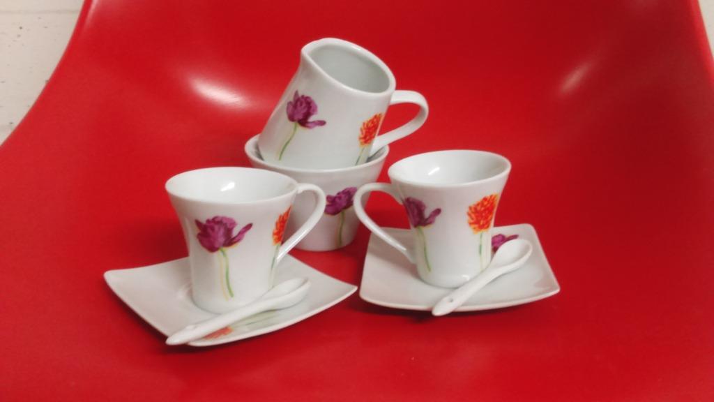 Petit service à café, Maison & Meubles, Enlèvement ou Envoi, Comme neuf, Autres styles, Porcelaine