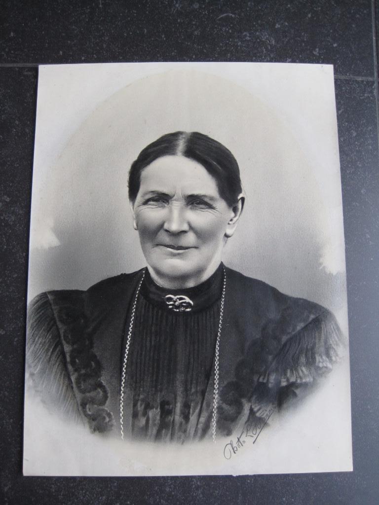 foto portret met inscriptie fotograaf, Antiek en Kunst, Ophalen of Verzenden
