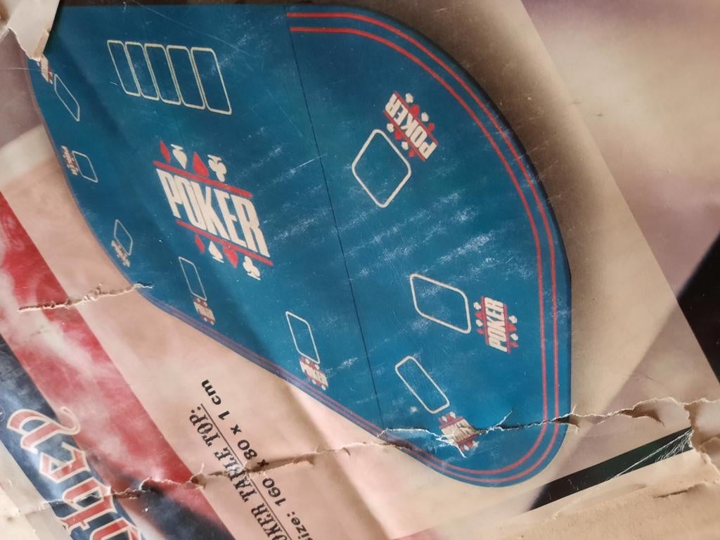 pokervtafel 8 personen +poker chips koffer rijdbaar