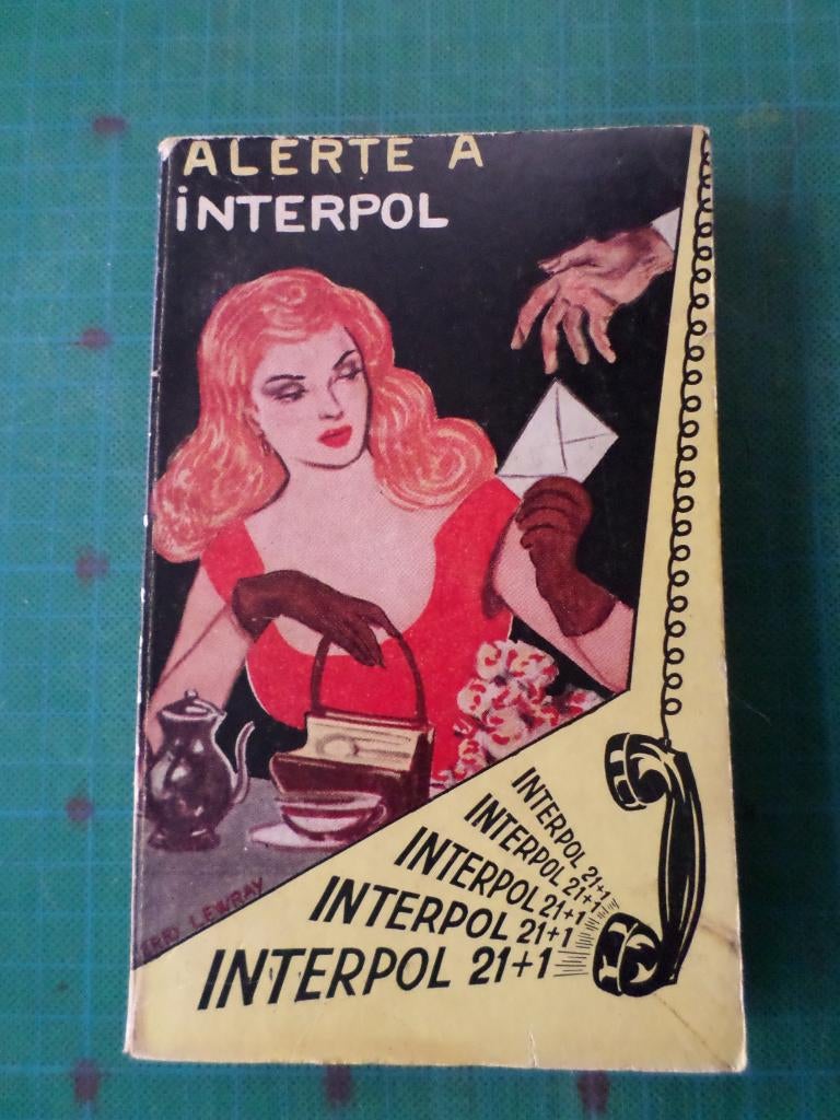Alerte à Interpol – 1963 (1€) - caisse de 60 livres (6€), Enlèvement ou Envoi, Utilisé, Europe autre