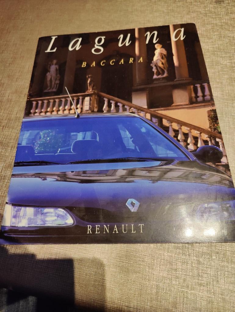 RENAULT Laguna Baccara brochure, Enlèvement ou Envoi, Comme neuf, Renault