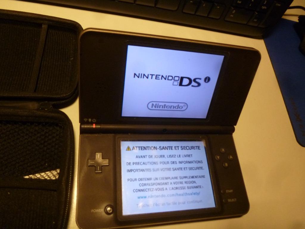 Console NINTENDO DSi-XL avec étui., Consoles de jeu & Jeux vidéo, Enlèvement ou Envoi, Autres couleurs, Reconditionné, Dsi
