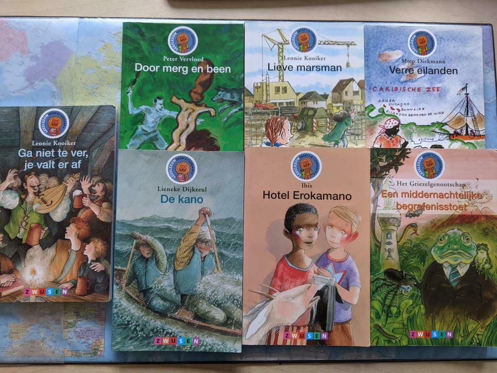 Leesleeuw, keuze uit 7 boeken van uitgeverij Zwijsen, Enlèvement ou Envoi, Comme neuf