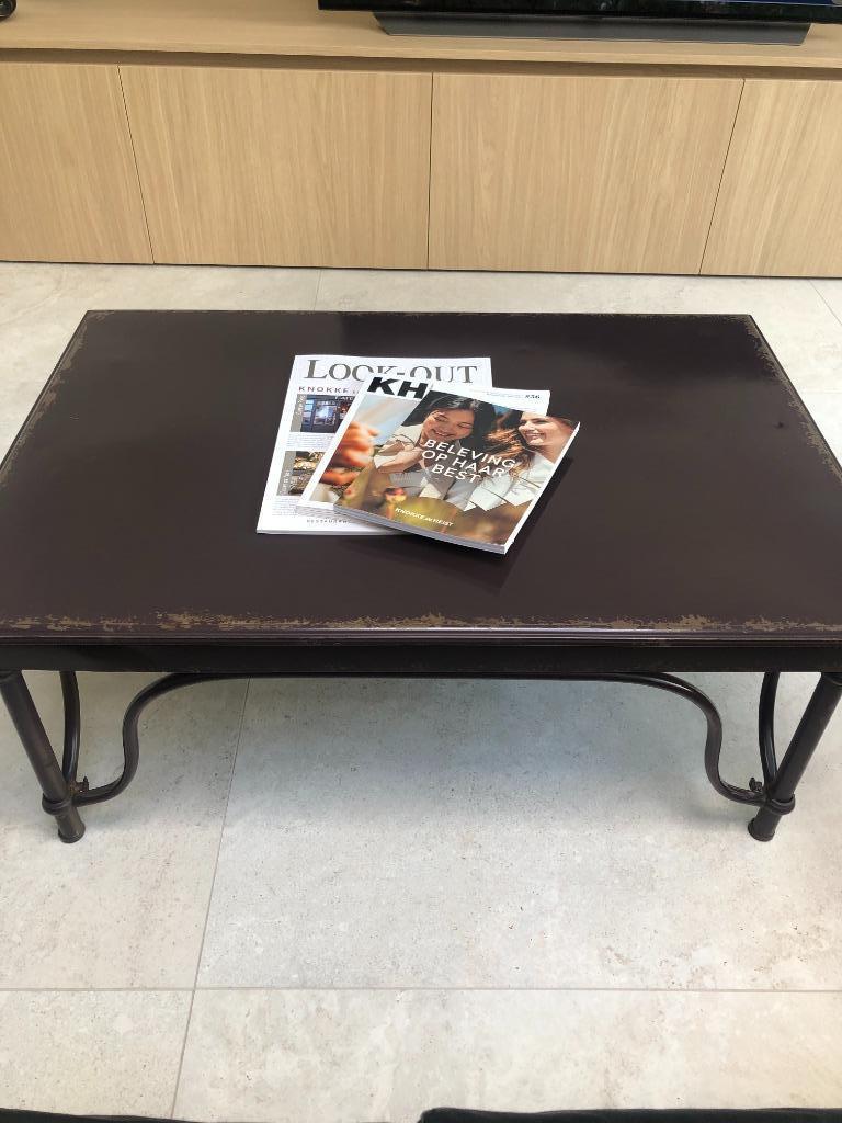 Salontafel industriestijl met patine op de boorden, Huis en Inrichting, Ophalen, Gebruikt, 50 tot 100 cm, Industriestijl