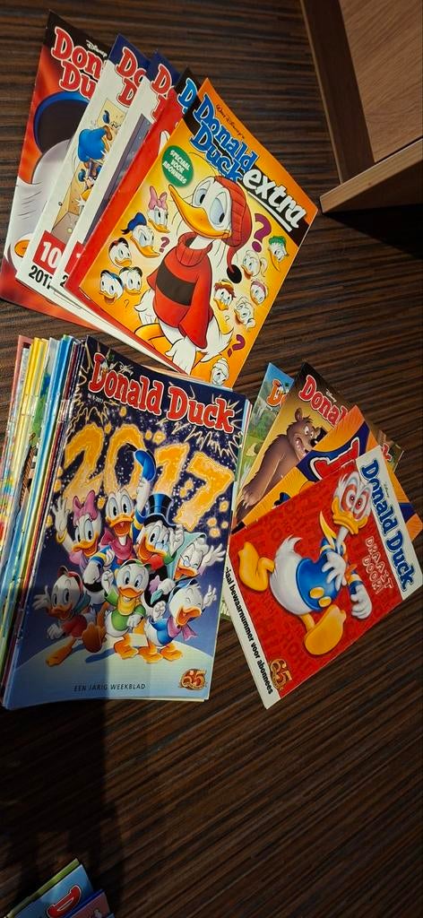 Donald Duck weekblad jaargang 2017 + extra edities, Ophalen