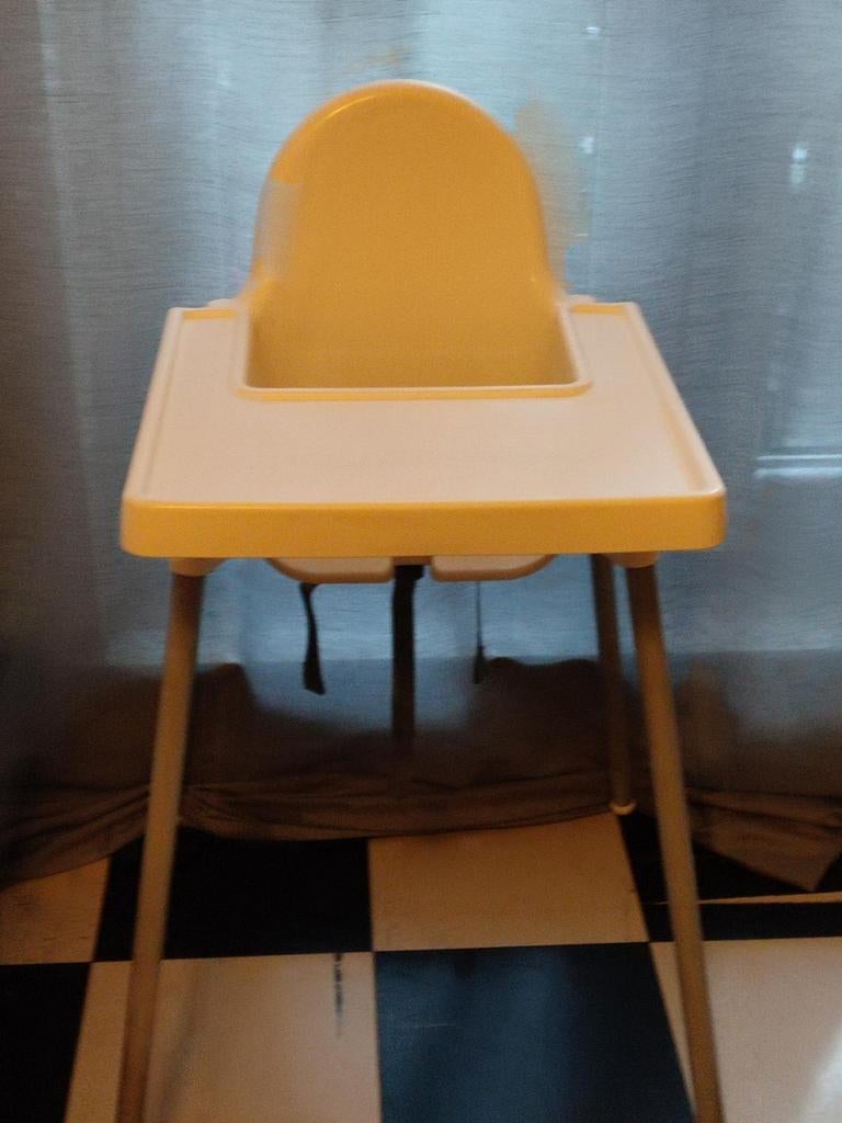 Kinderstoel zo goed als nieuw, Ophalen of Verzenden, Zo goed als nieuw, Hangstoel, Gordel(s)