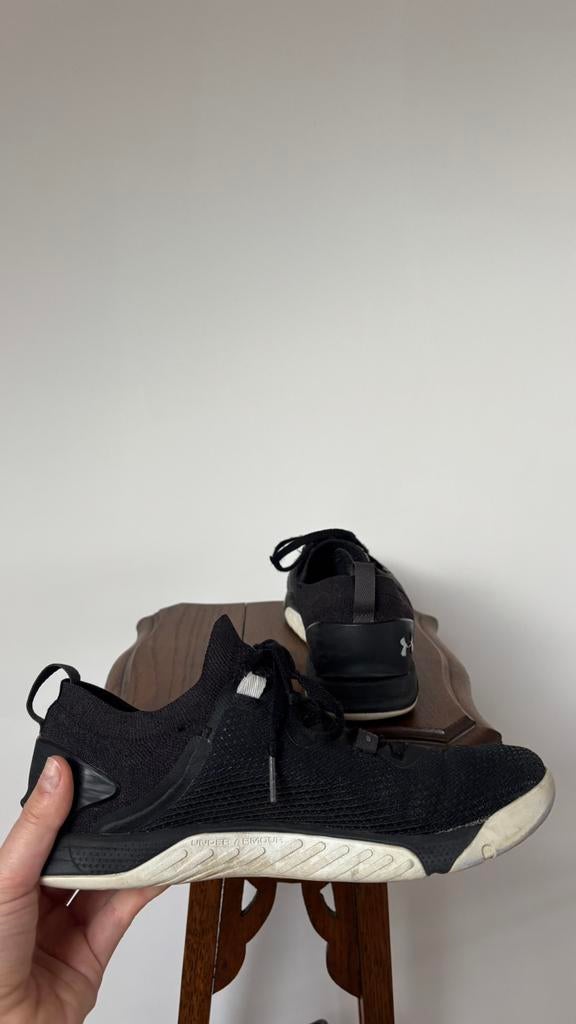 Under Armour UA TriBase Reign 3 basket training 39 crossfit, Enlèvement ou Envoi, Under armour, Porté, Chaussures de sport