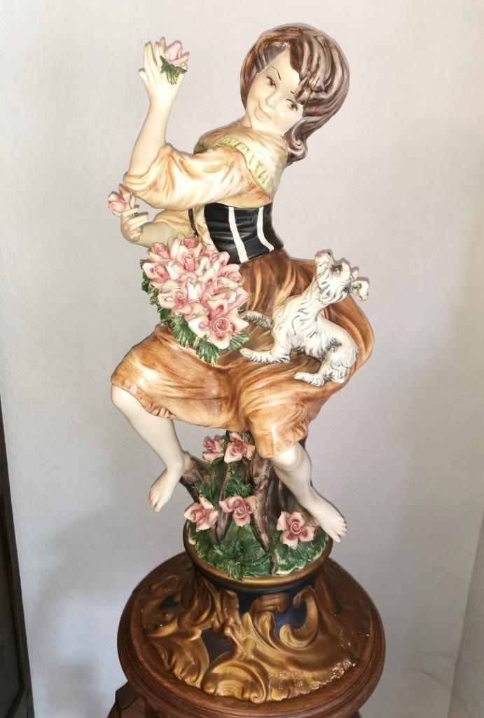 2 Grandes statues antiques de 85 cm de haut en porcelaine it, Enlèvement