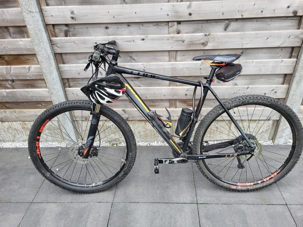 Mountainbike merk Cube, Fietsen en Brommers, Ophalen, Zo goed als nieuw