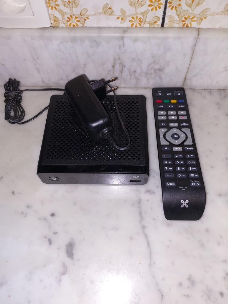 Décodeur  TV proximus technicolor et cisco  V5 compact., Enlèvement ou Envoi