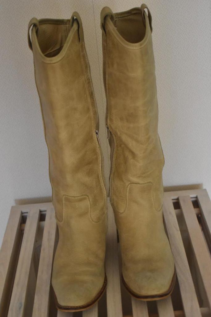 MEXX volledig lederen laarzen - mt 41- western stijl, Hoge laarzen, Mexx, Beige, Ophalen of Verzenden