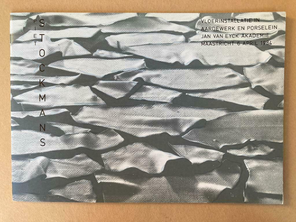 Piet Stockmans - vloerinstallatie in aardewerk... 1984, Ophalen