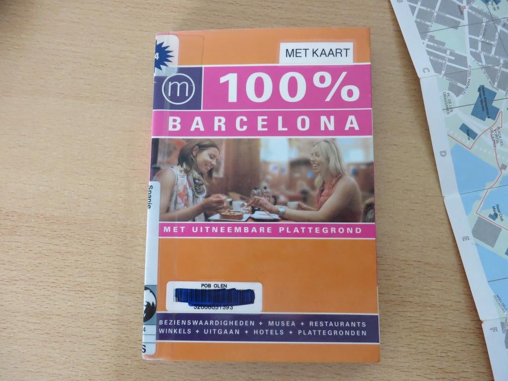 reisgids 100 % Barcelona, Europa, Ophalen of Verzenden, Reisgids of -boek, Gelezen