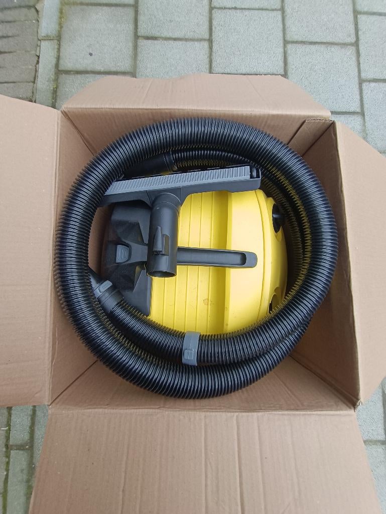 Aspirateur, Electroménager, Neuf, Aspirateur, Sac à poussière, Enlèvement