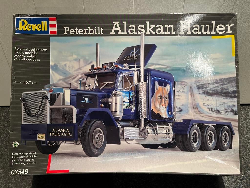 Revell Peterbilt ‘Alaskan Hauler’ 1:25, Hobby en Vrije tijd, Ophalen, 1:50 of kleiner, Revell, Nieuw