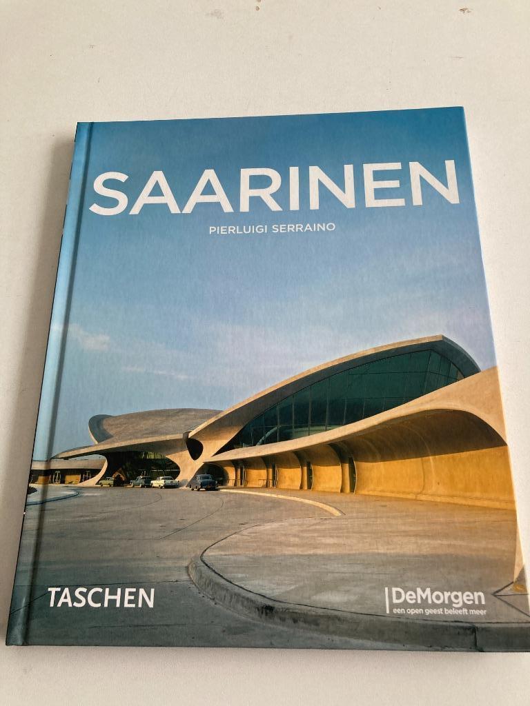 Taschen / De Morgen : " Eero Saarinen ", Boeken, Architecten, Pieruigi Serraino, Ophalen of Verzenden, Zo goed als nieuw