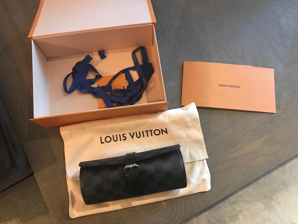 Louis vuitton Watch case nieuw, Zwart, Nieuw, Leer, Ophalen