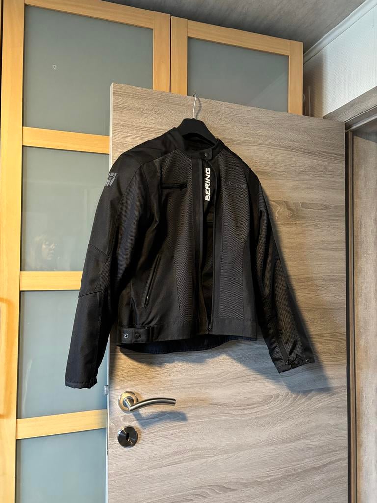 Ensemble Moto  Bering, Enlèvement, Utilisé